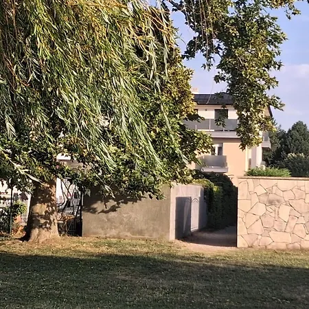 Andrasi